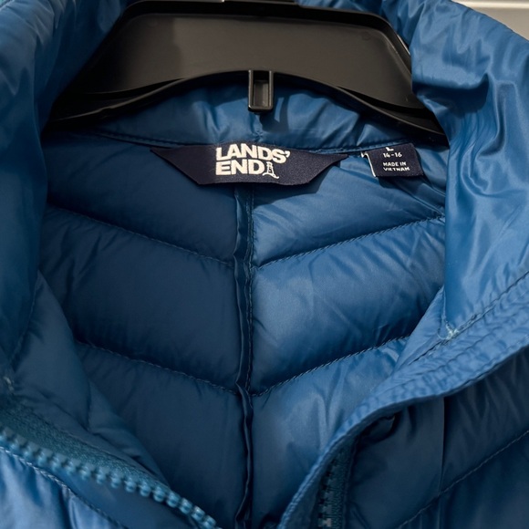 Lands End Women’s Packable Down Vest - Picture 6 of 8